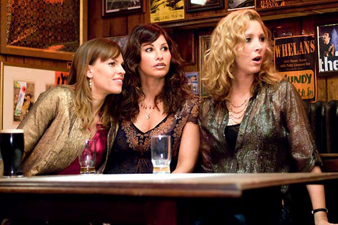 Posdata, te amo : Foto Gina Gershon, Hilary Swank, Lisa Kudrow, Richard LaGravenese