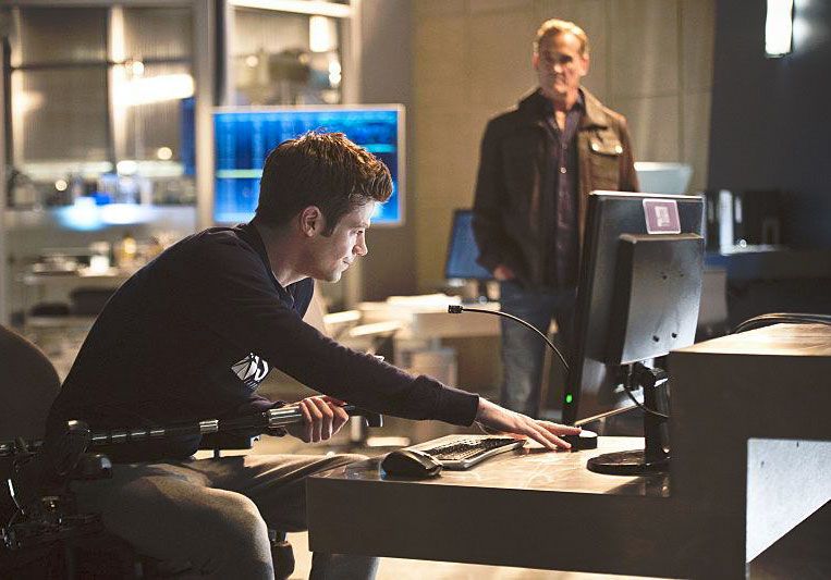 Flash : Póster Grant Gustin