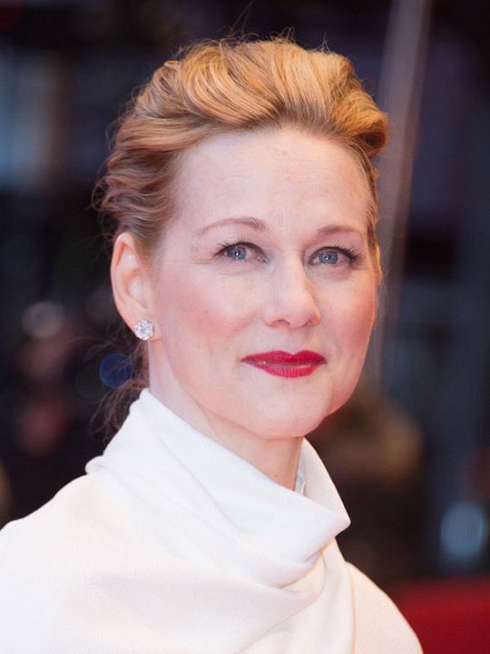 Póster Laura Linney