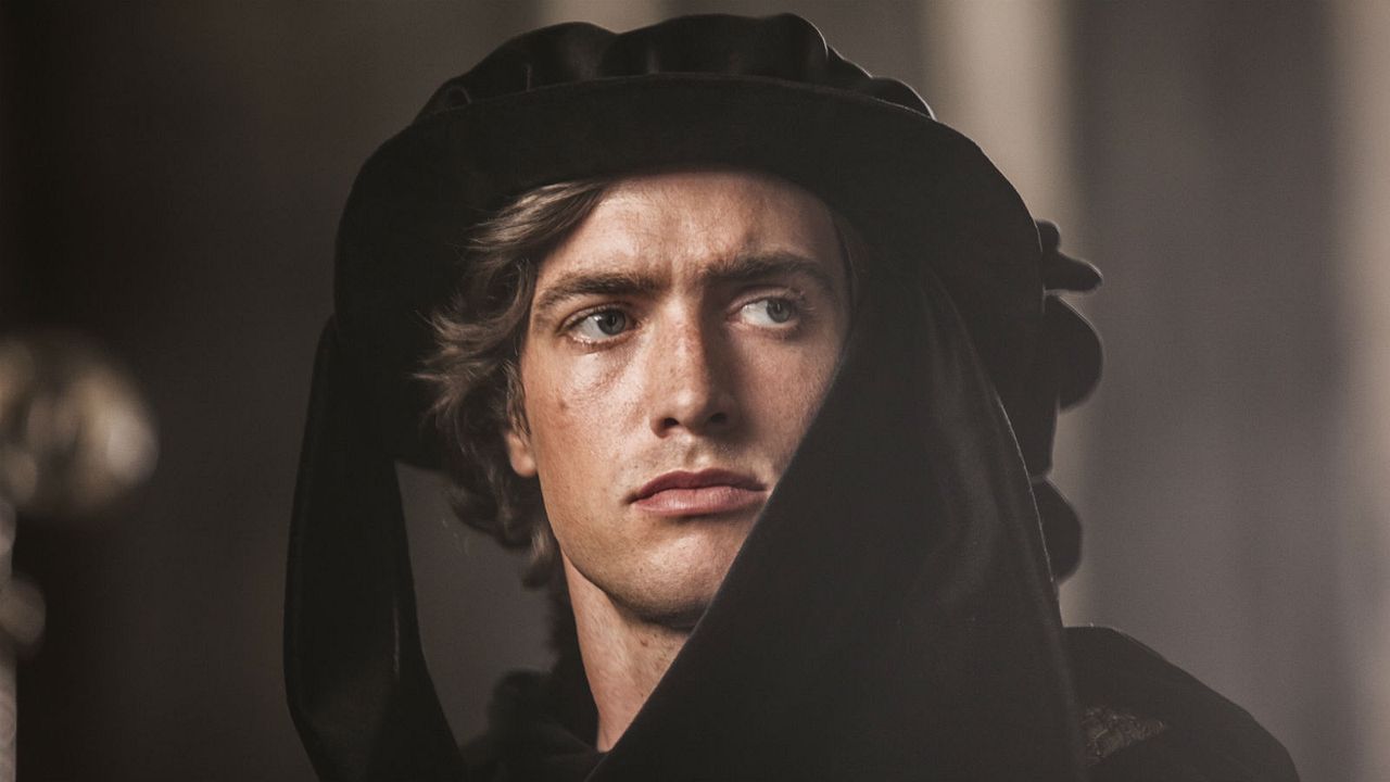 La corona partida : Foto Raúl Mérida