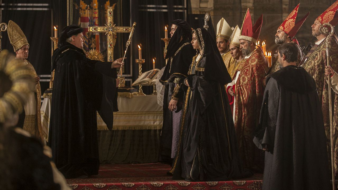 La corona partida : Foto Irene Escolar, Raúl Mérida