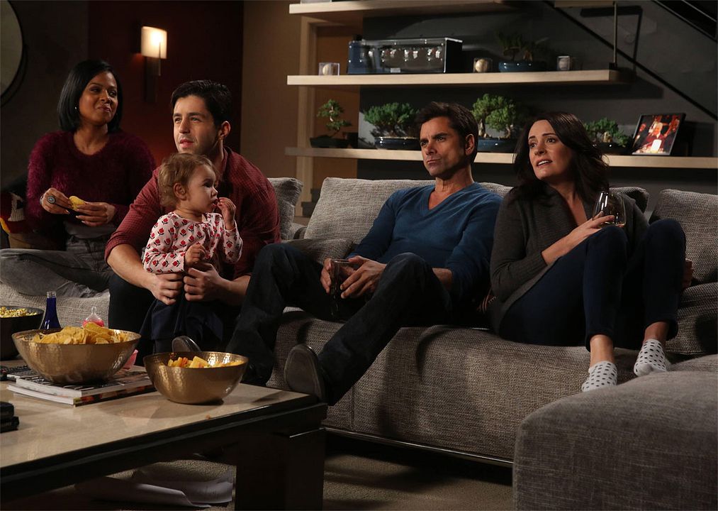 Foto John Stamos, Paget Brewster, Josh Peck