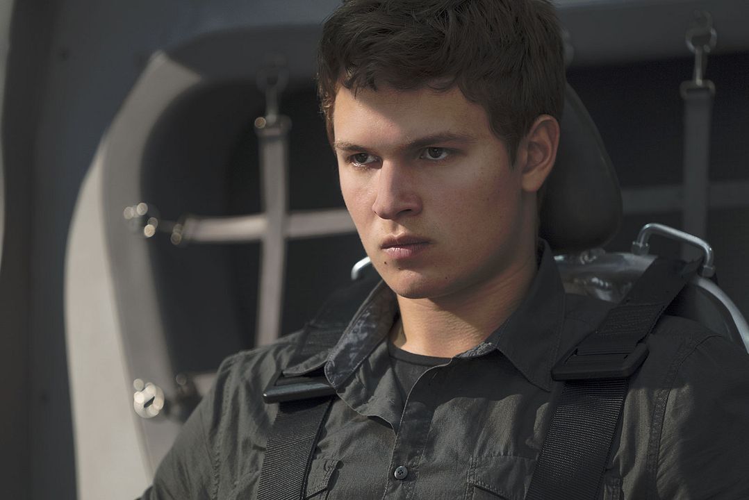 Divergente: Leal : Foto Ansel Elgort