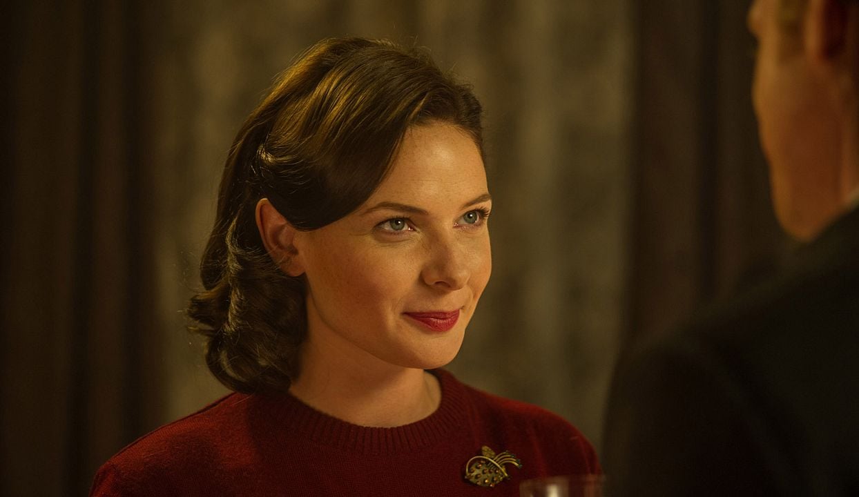 Cuando cae la nieve : Foto Rebecca Ferguson