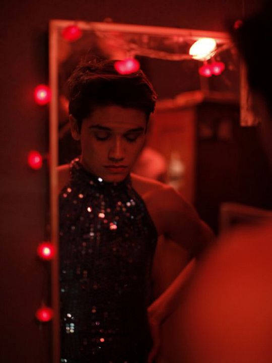 Nunca vas a estar solo : Póster