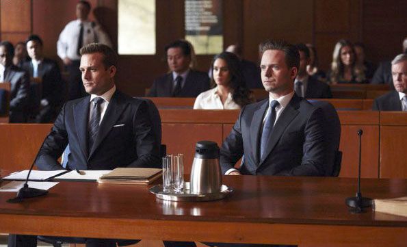 Suits : Foto Gabriel Macht, Patrick J. Adams