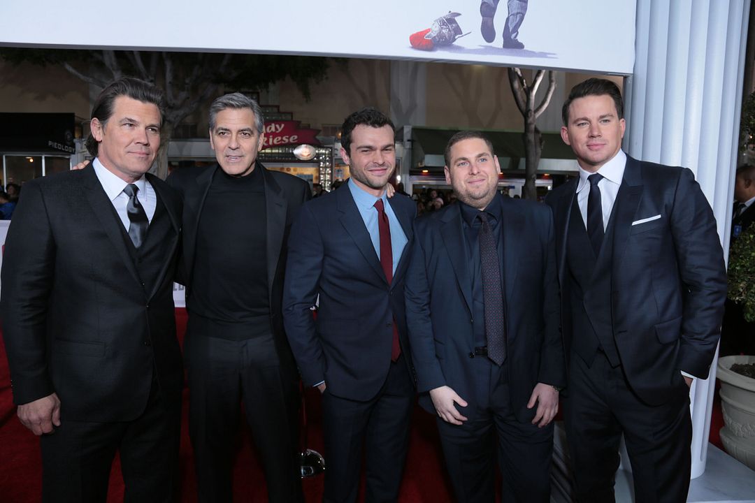 ¡Salve, César! : Cobertura de revista Josh Brolin, Channing Tatum, Alden Ehrenreich, Jonah Hill, George Clooney