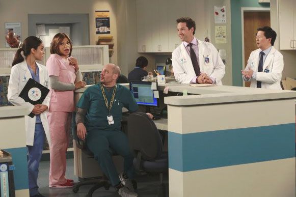 Dr. Ken : Foto Todd Grinnell, Ken Jeong, Tisha Campbell