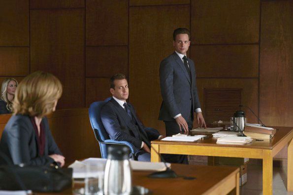 Suits : Foto Patrick J. Adams, Gabriel Macht