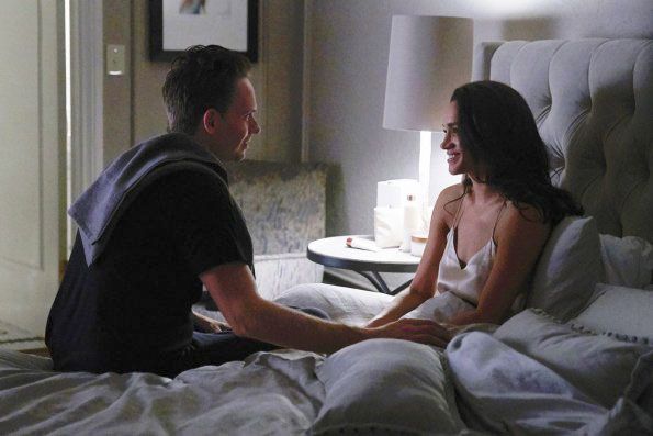 Suits : Foto Patrick J. Adams, Meghan Markle