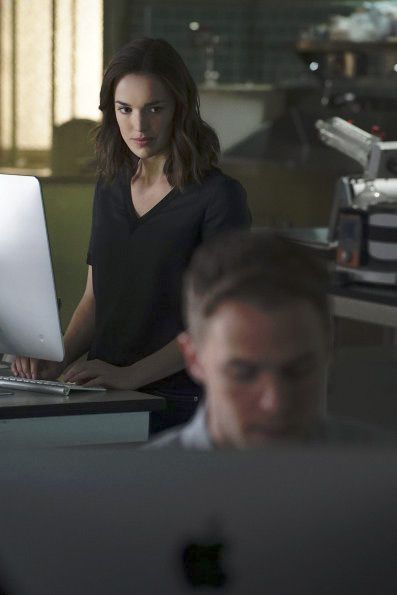 Agentes de S.H.I.E.L.D. : Foto Elizabeth Henstridge