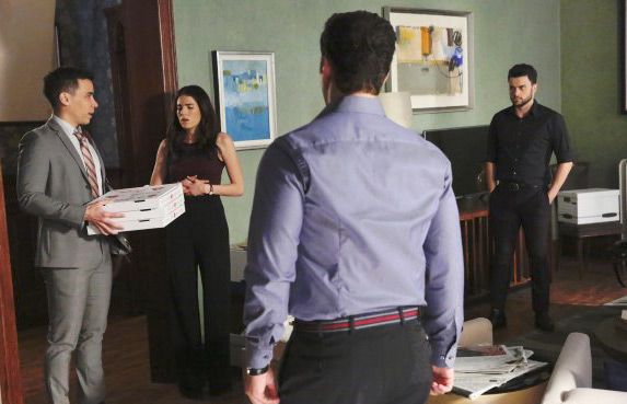 How To Get Away With Murder : Foto Karla Souza, Jack Falahee, Conrad Ricamora