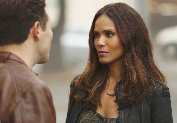 Lucifer : Foto Lesley-Ann Brandt