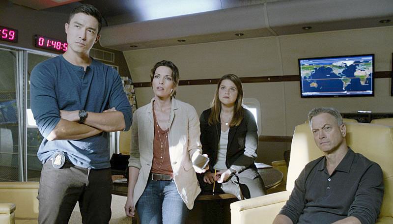 Mentes criminales: sin fronteras : Foto Daniel Henney, Gary Sinise