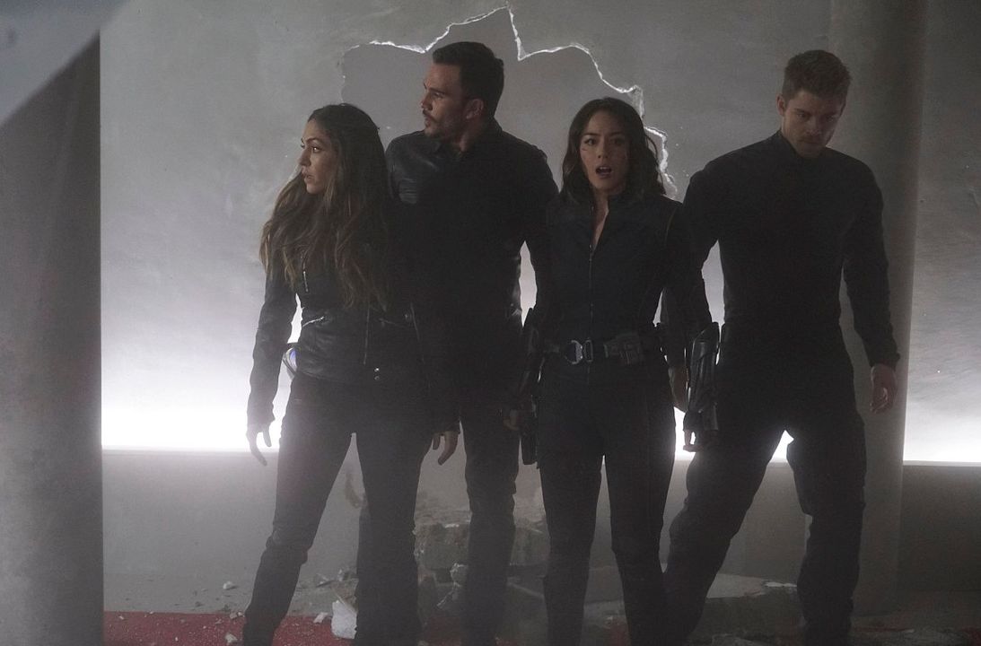 Agentes de S.H.I.E.L.D. : Foto Chloe Bennet, Natalia Cordova-Buckley, Juan Pablo Raba