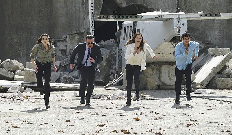 Scorpion : Foto Kathleen Munroe, Elyes Gabel, Robert Patrick