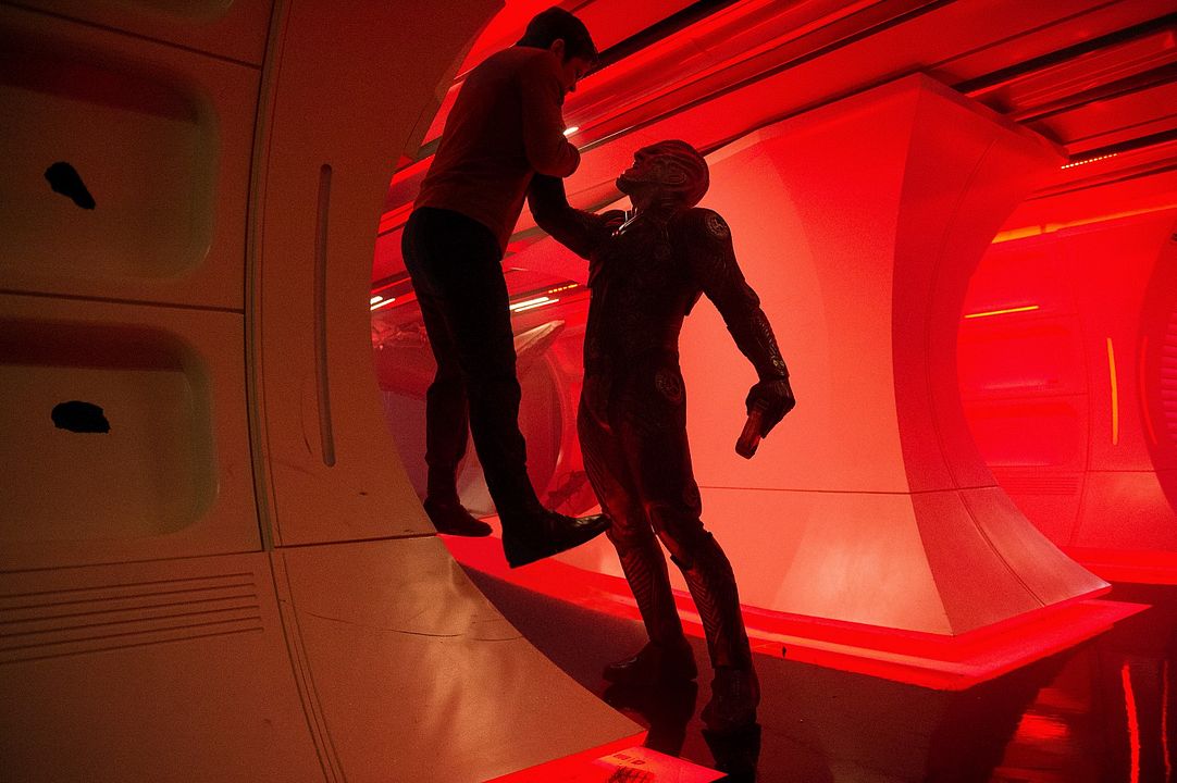 Star Trek: Sin límites : Foto Chris Pine, Idris Elba
