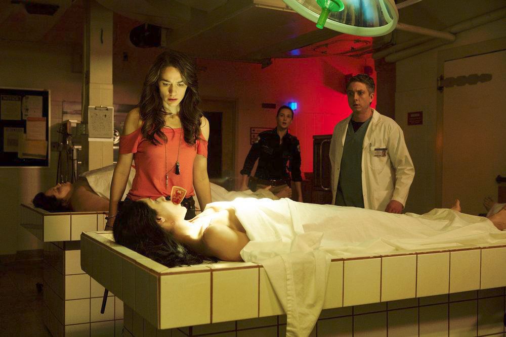 Wynonna Earp : Foto Melanie Scrofano