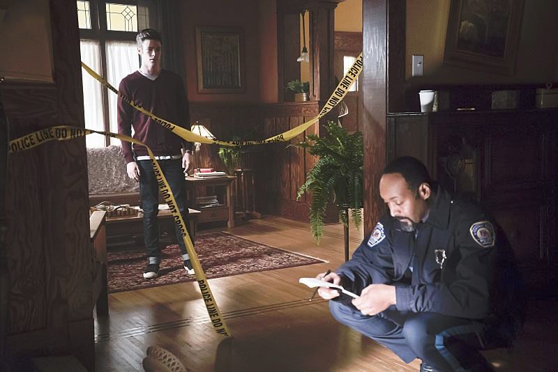 Flash : Foto Grant Gustin, Jesse L. Martin