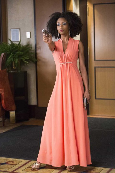 Dos tipos peligrosos : Foto Yaya DaCosta