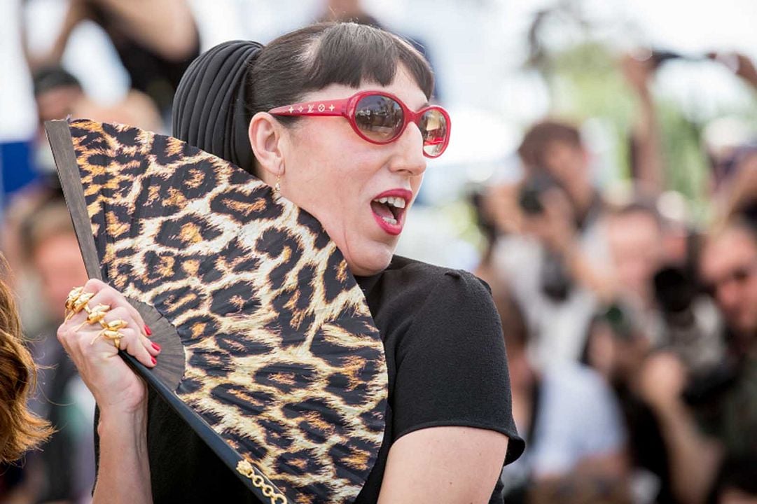 Julieta : Cobertura de revista Rossy de Palma
