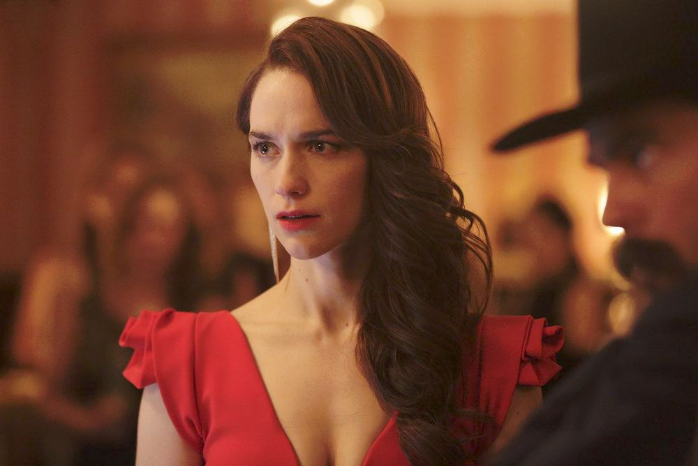 Wynonna Earp : Foto Melanie Scrofano