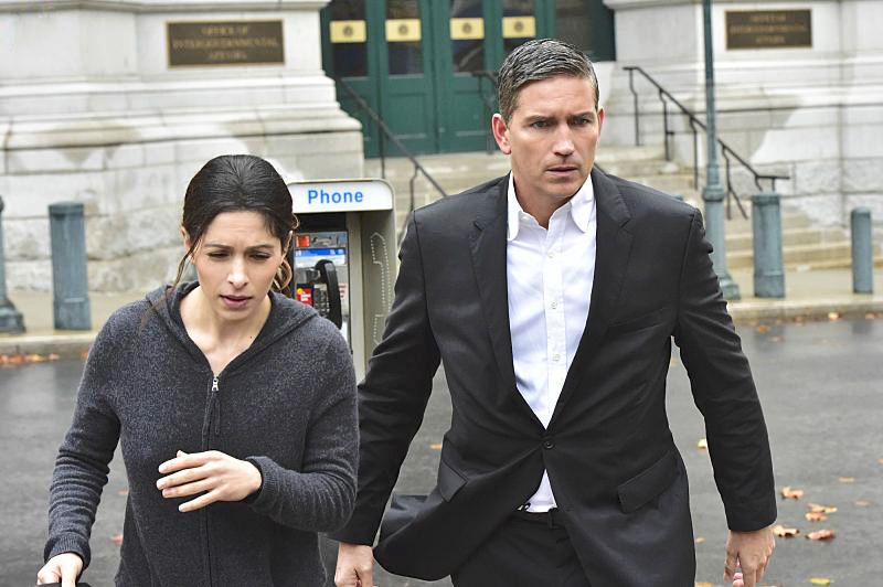 Foto Jim Caviezel, Sarah Shahi