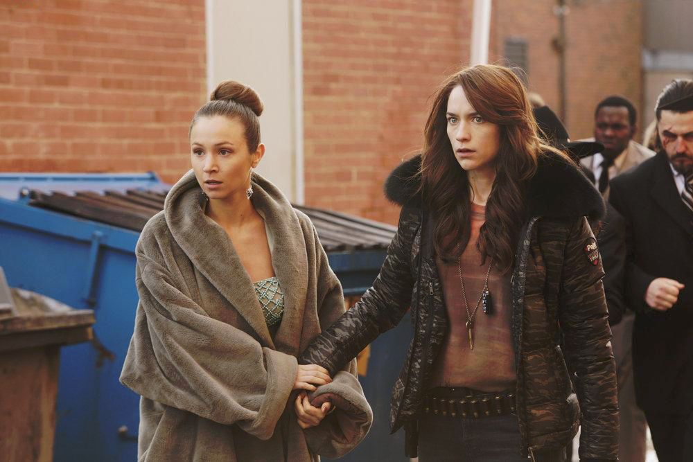 Wynonna Earp : Foto Melanie Scrofano