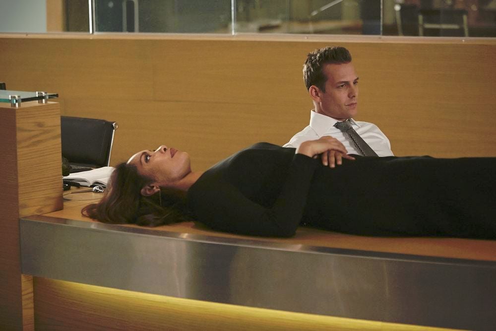 Suits : Foto Gabriel Macht, Gina Torres