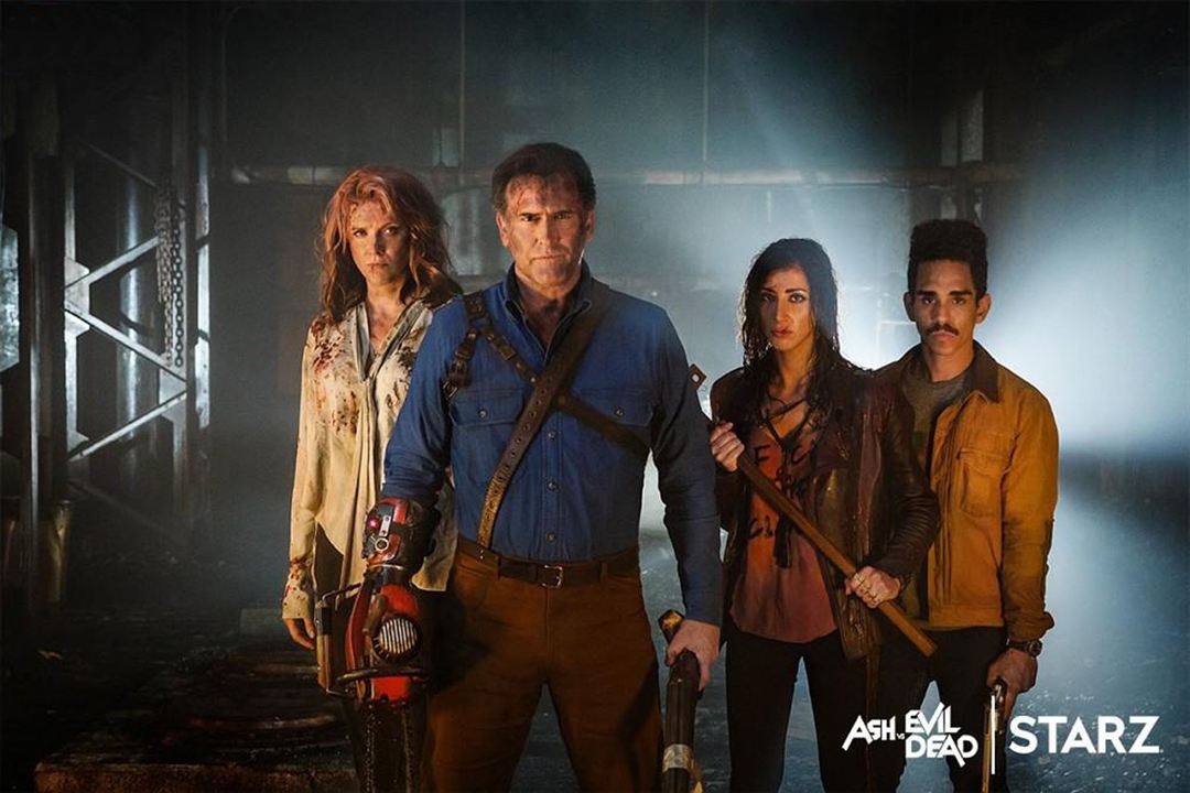 Foto Lucy Lawless, Ray Santiago, Bruce Campbell