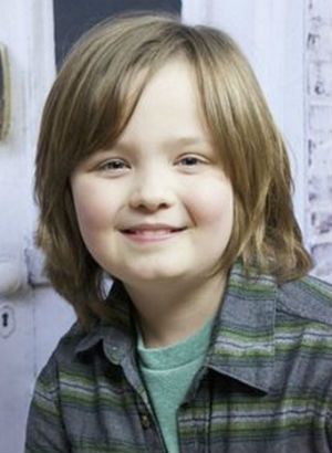 Póster Owen Asztalos