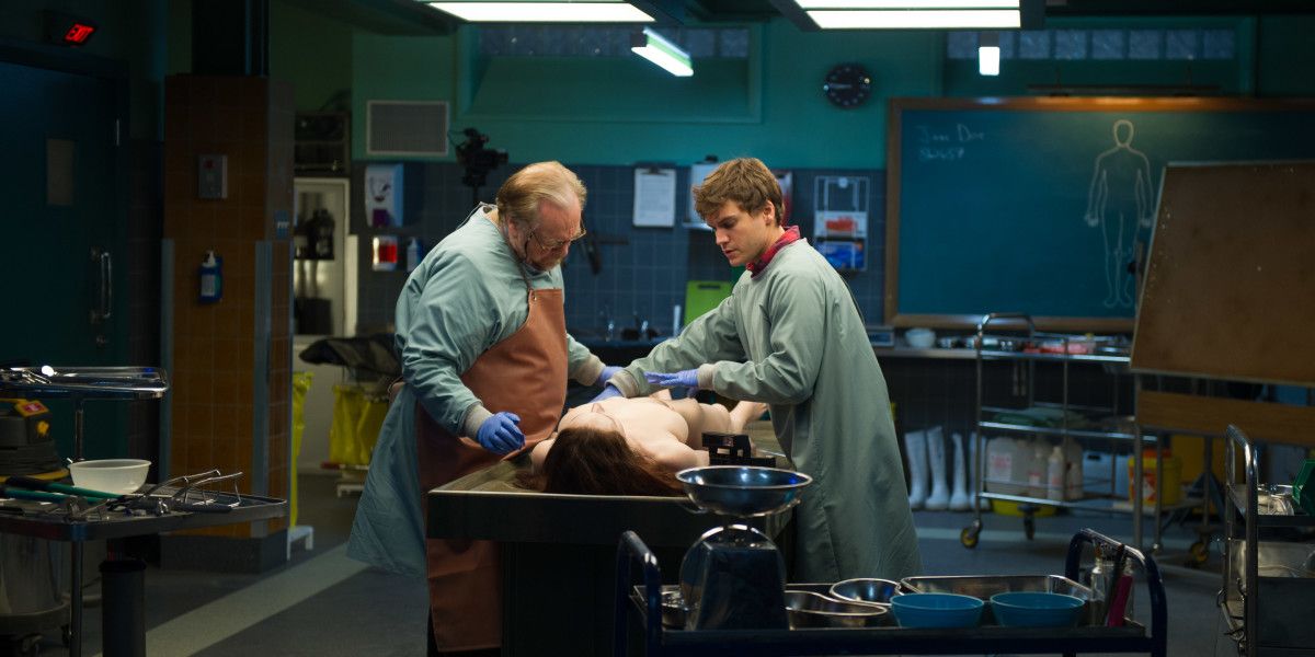 La morgue : Foto Brian Cox, Emile Hirsch