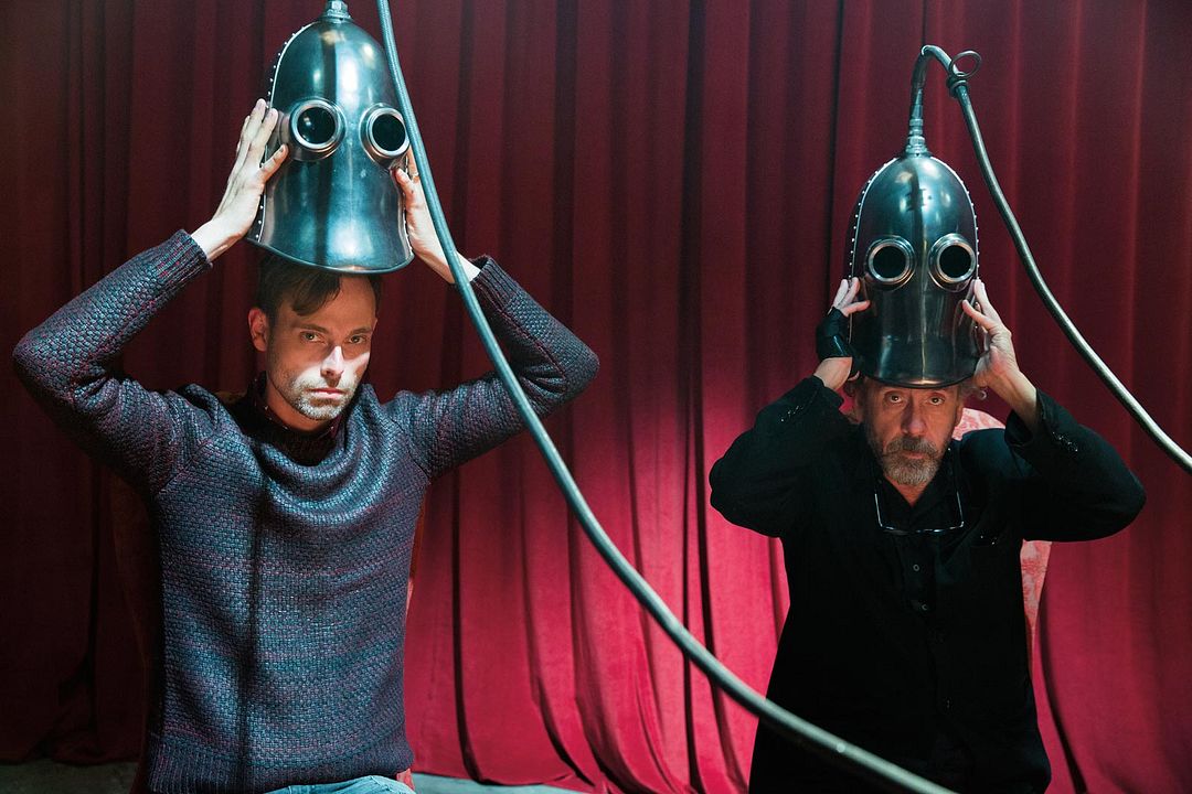 El hogar de Miss Peregrine para niños peculiares : Cobertura de revista Tim Burton