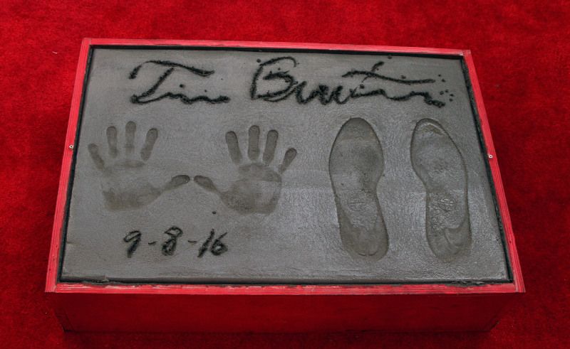 Cobertura de revista Tim Burton