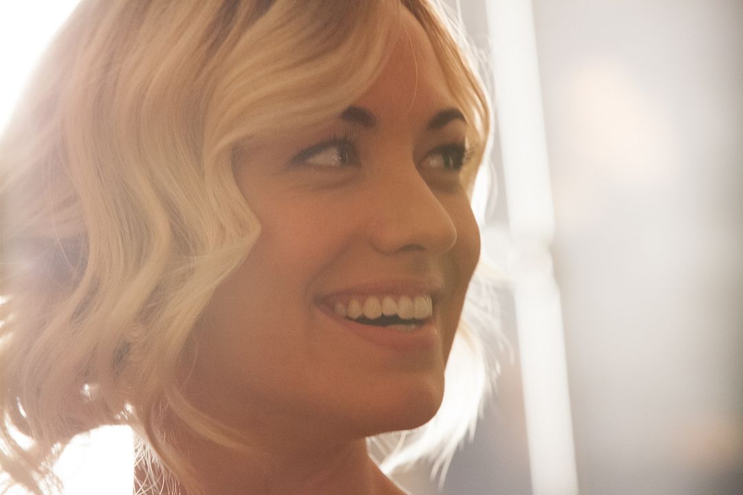 Foto Yvonne Strahovski