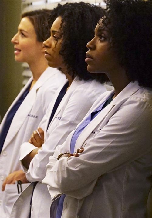 Grey's Anatomy : Foto Caterina Scorsone, Jerrika Hinton, Kelly McCreary