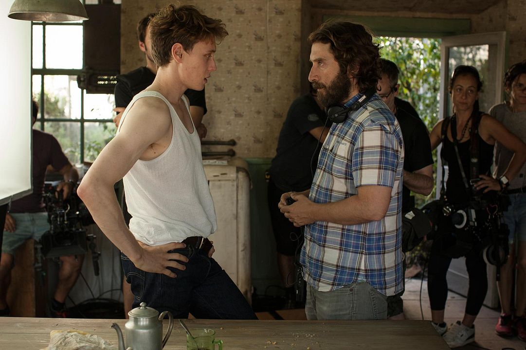 Secretos ocultos : Foto George MacKay