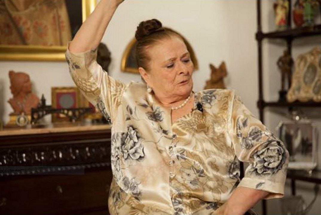 Acariciando el aire. Matilde Coral : Foto