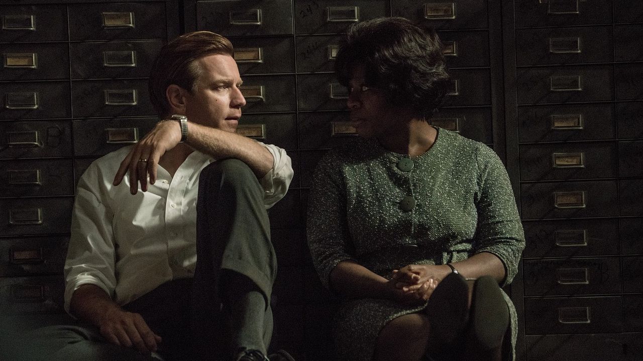 El fin del sueño americano : Foto Uzo Aduba, Ewan McGregor