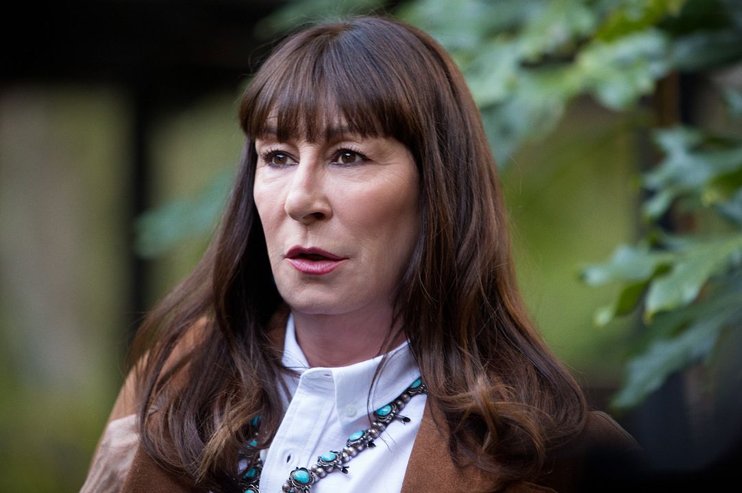 Transparent : Foto Anjelica Huston