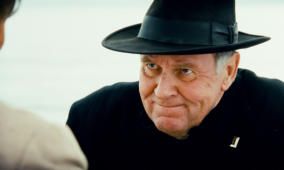 El gran pequeño : Foto Tom Wilkinson