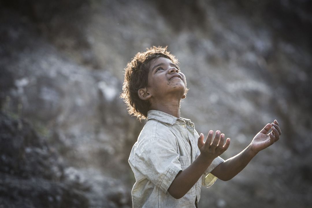 Un camino a casa : Foto Sunny Pawar