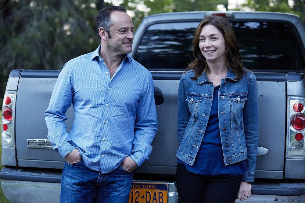 Foto Julianne Nicholson, Gil Bellows