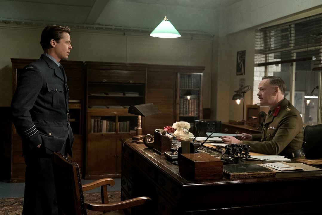 Aliados : Foto Brad Pitt, Jared Harris