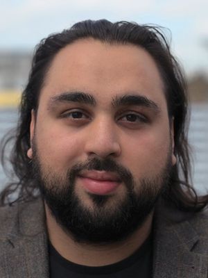 Póster Asim Chaudhry