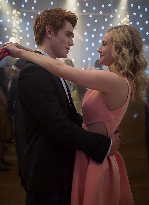 Riverdale : Foto Lili Reinhart, K.J. Apa