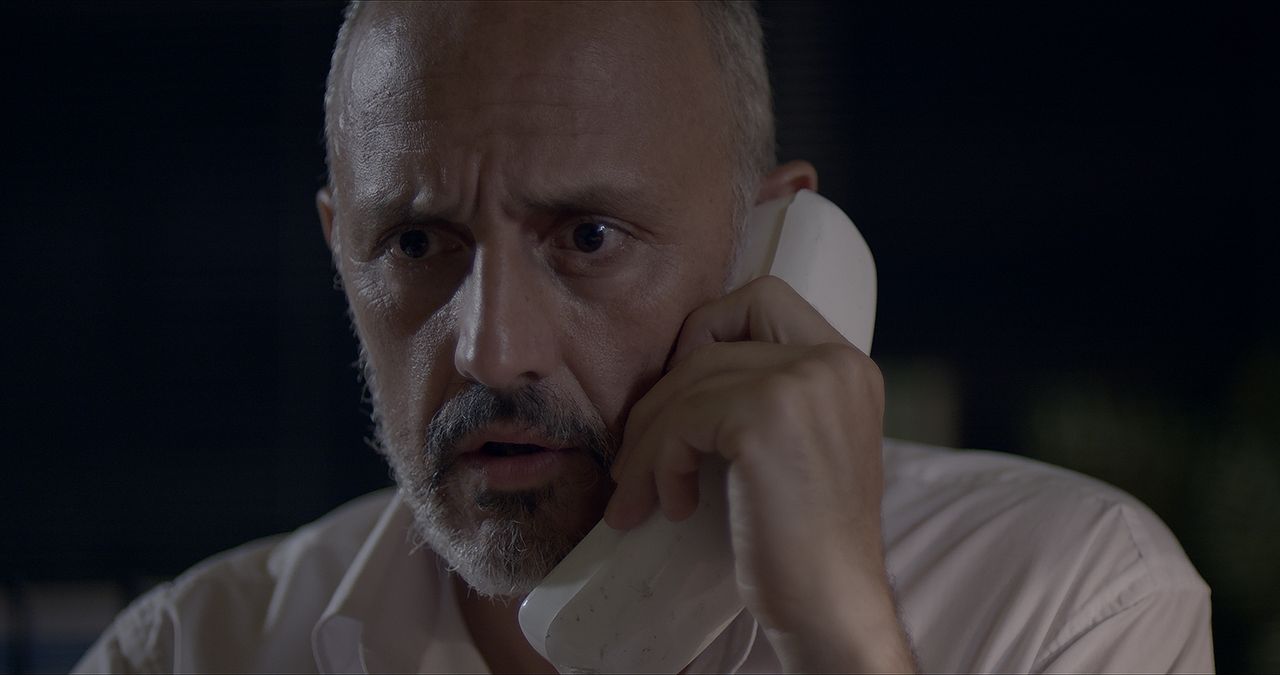 249. La noche en que una becaria encontró a Emiliano Revilla : Foto