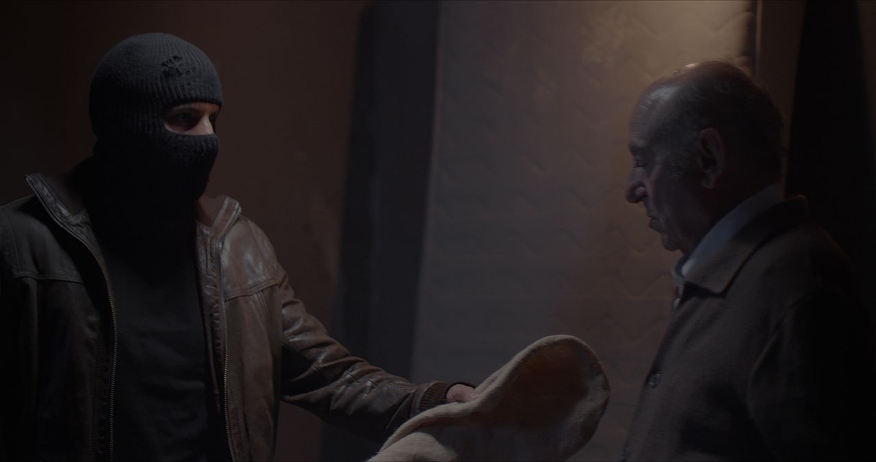 249. La noche en que una becaria encontró a Emiliano Revilla : Foto