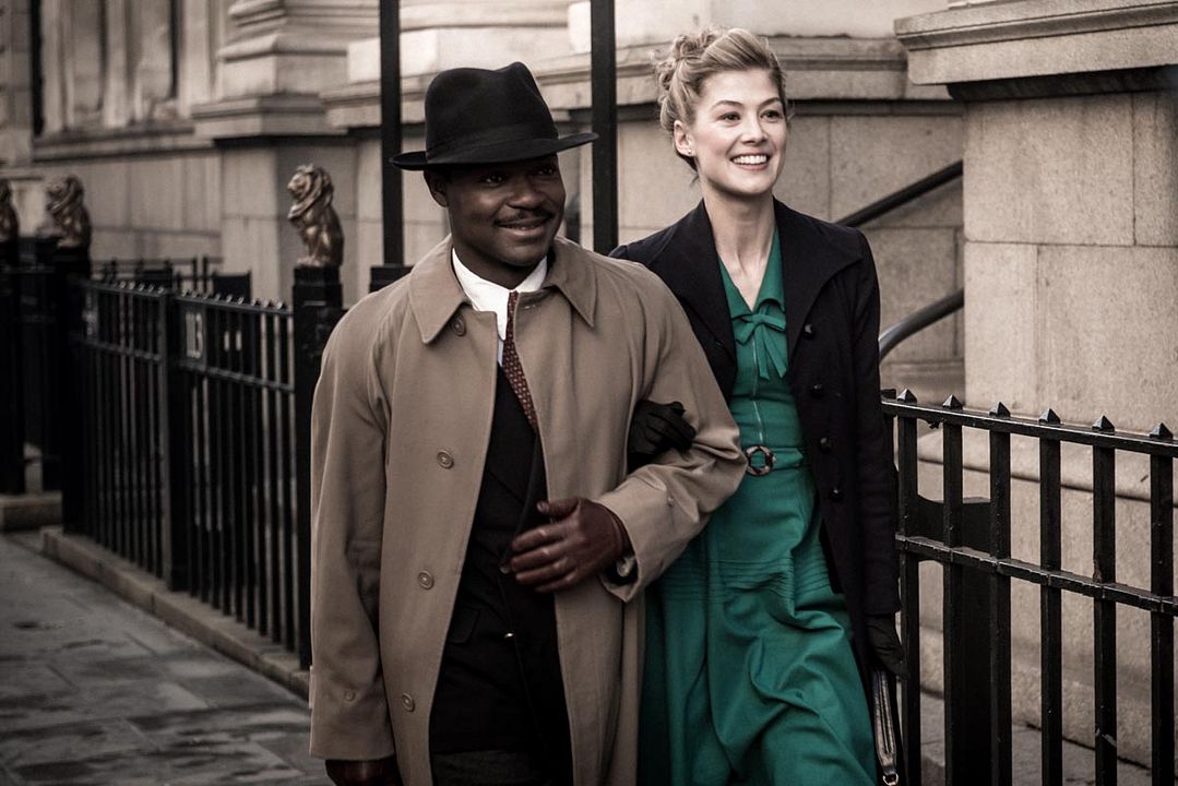 Un reino unido : Foto Rosamund Pike, David Oyelowo