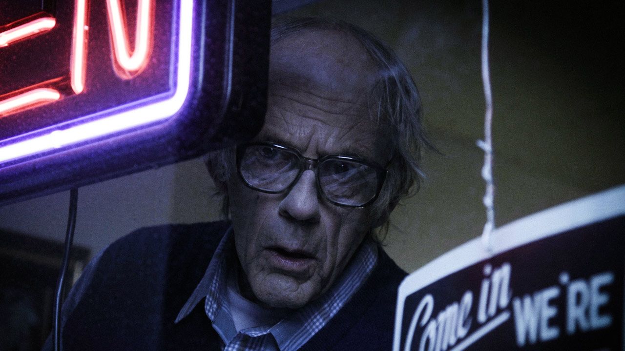 I Am Not a Serial Killer : Foto Christopher Lloyd